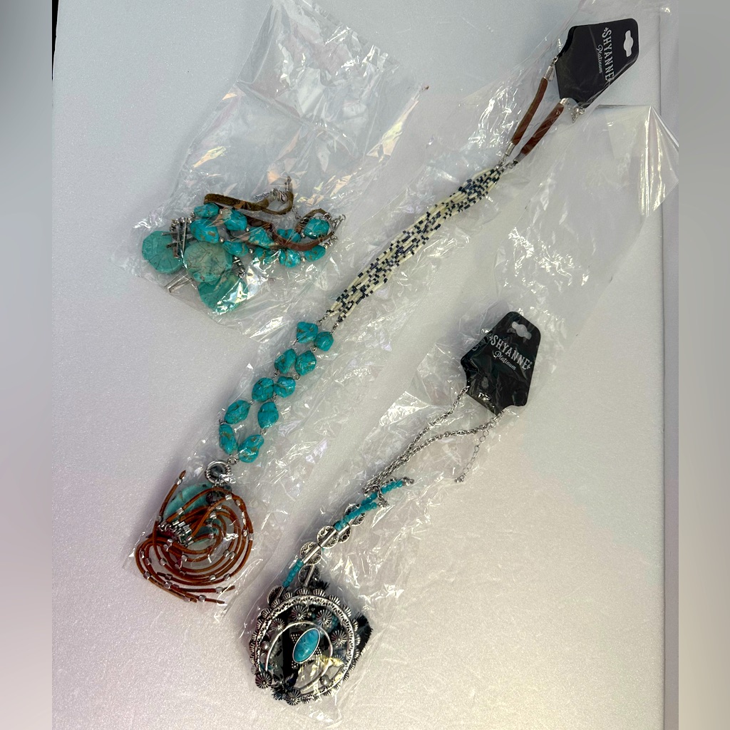 Nwt Shyanne Turquoise Necklace Bundle Of 3 Southwestern Cowboy Cowgirl